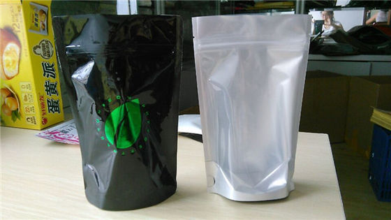 Kundenspezifischer Druckfolien-Beutel, der mit Reißverschluss-und Unterseiten-Keil für das Reis-Verpacken verpackt