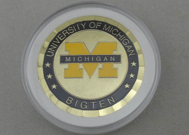 University of Michigan 2,0 bewegen personifizierte Münzen mit Messingmaterial und PVC-Beutel Schritt für Schritt fort